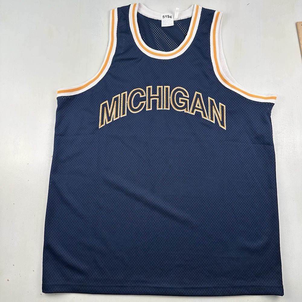 VTG Michigan Basketball Jersey Blank Wolverines Men Large Blue Stitched Mesh